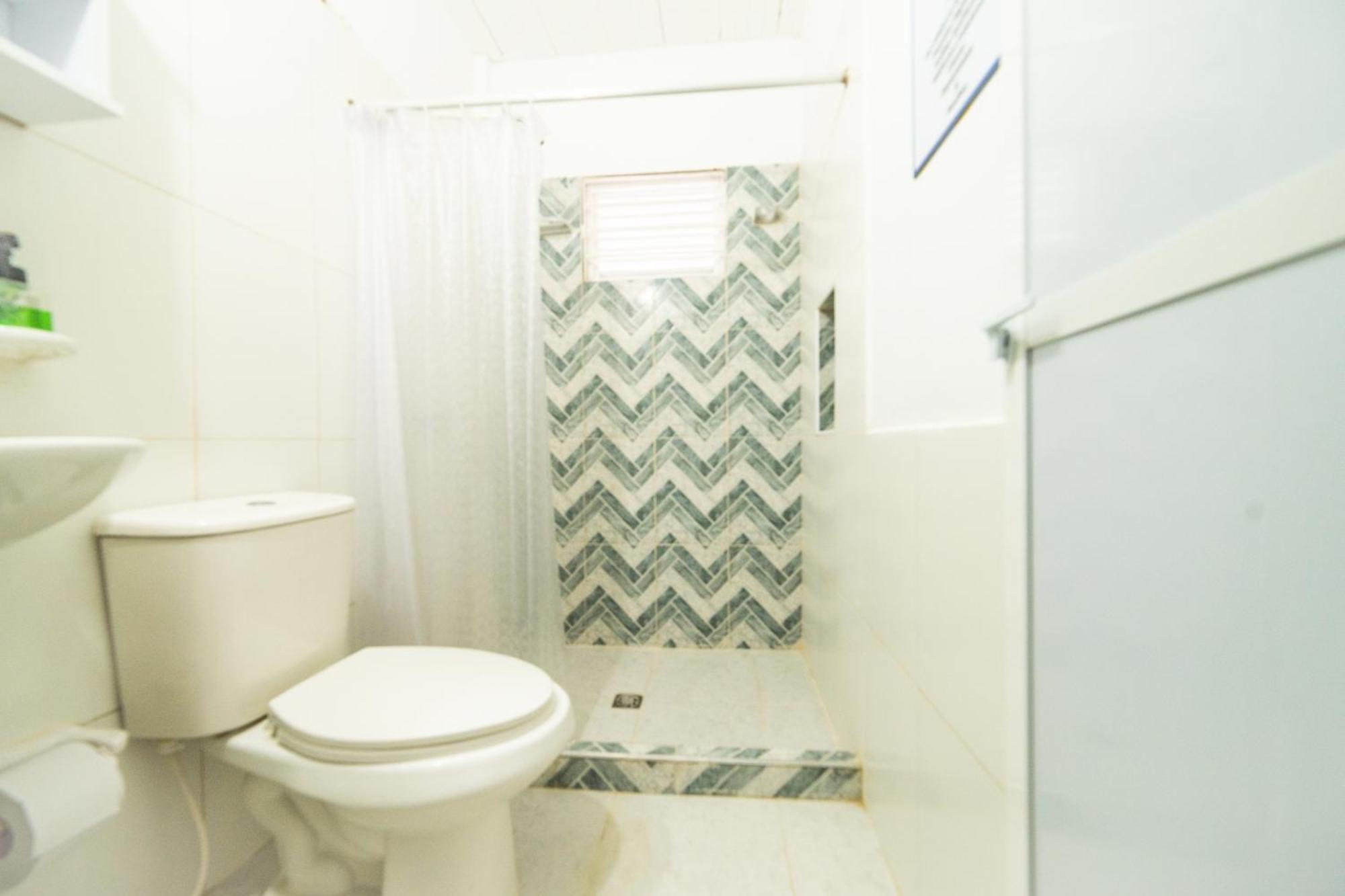 Hostal Del Mar - โตลู ภายนอก รูปภาพ